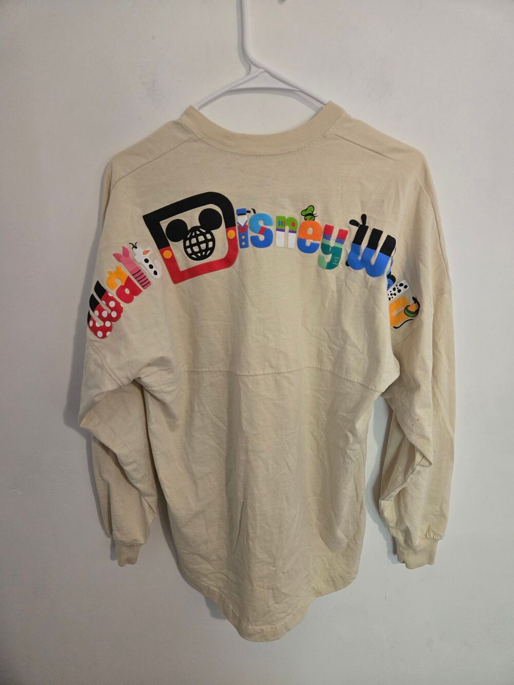 2024 Walt Disney World Characters Letters Mickey Donald Stitch Spirit Jersey XS